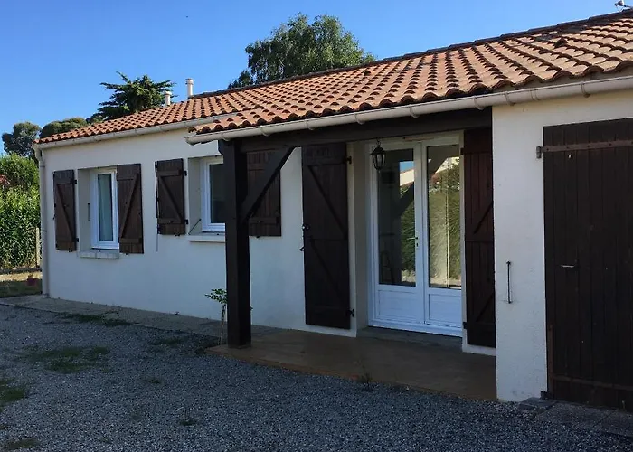 Maison De Au Calme Nyaraló *